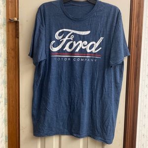 Worn but in good condition FORD Motor Company T-Shirt short sleeve size Large.